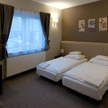 Varga-haz Panzio بوداورس